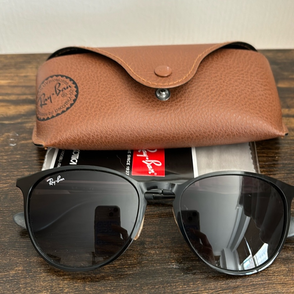 Ray-Ban Erika Black metal frame RB 3539 worn once. Comes with case and paperwork